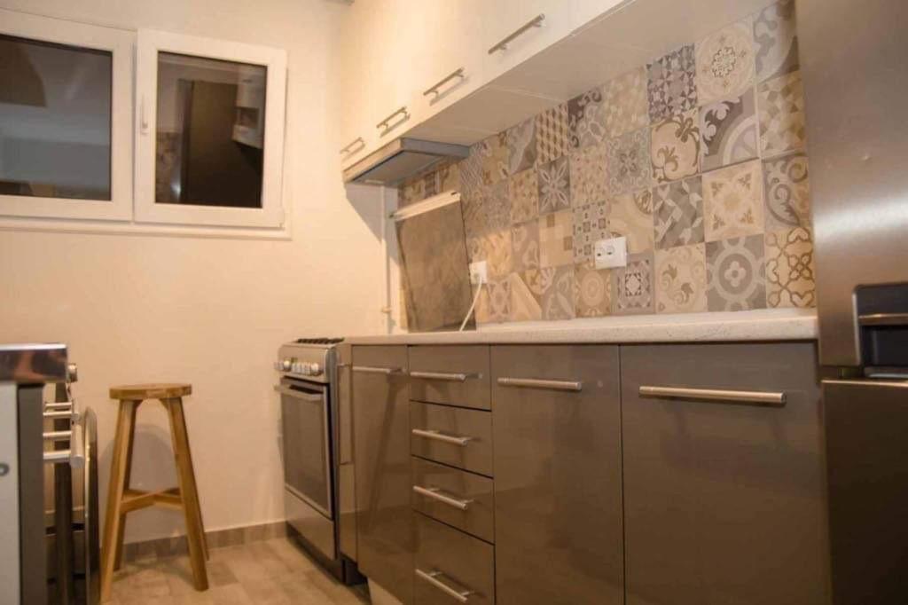 Colonial Touch Apartament Brasov Luaran gambar